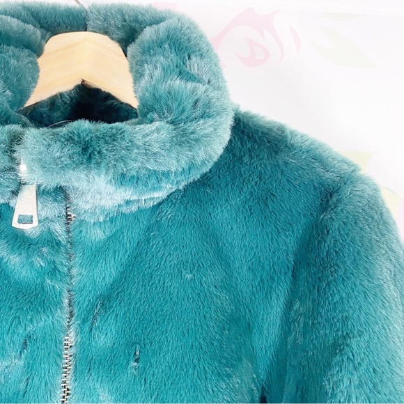 NEW Abercrombie & Fitch Jacket XS Teal Green Faux Fur Half Zipper Pullover XS - Picture 3 of 11